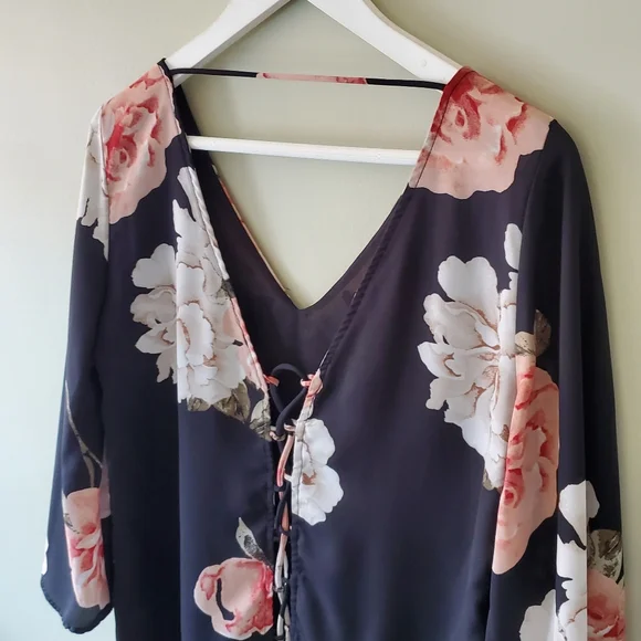 Dynamite S Soft Romantic Whimsigoth Fairy Grunge Floral Criss-Cross Back Blouse - Picture 8 of 11